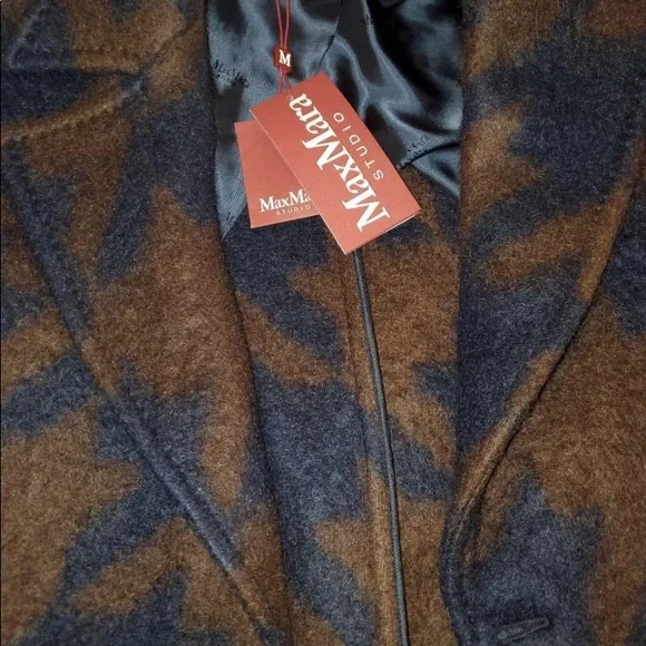 Beautiful Brand New Max Mara Wool And Mohair Coat
